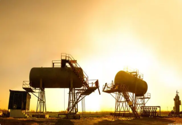 河南省发现1.07亿吨巨型油田，助力能源安全与减少石油依赖